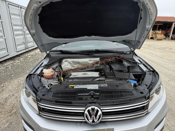 2016-volkswagen-tiguan-image-9