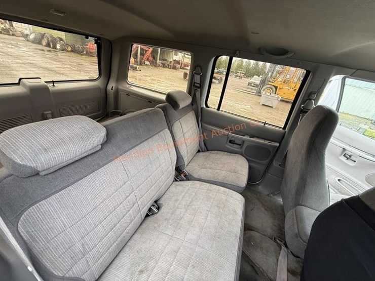 1995-ford-explorer-xlt-image-30