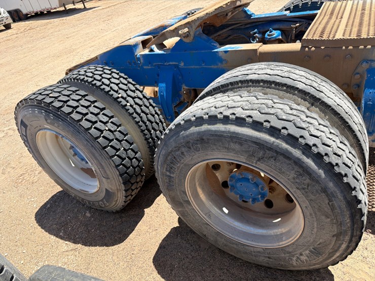 2007-peterbilt-378-image-4