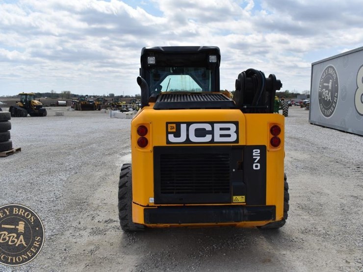 2023-jcb-270-image-8