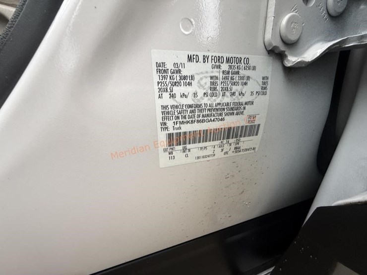 ford-explorer-limited-image-54