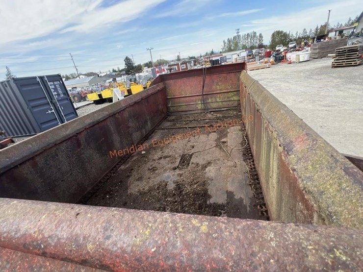 new-holland-190-image-10