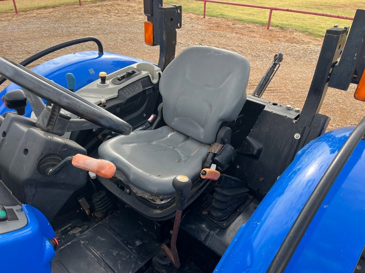 new-holland-workmaster-120-image-13