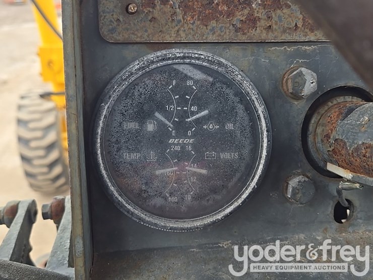 2004-volvo-g80-image-52