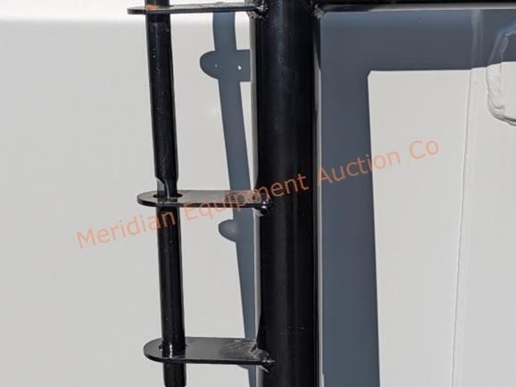 10'-livestock-panel-feed-panel-image-4