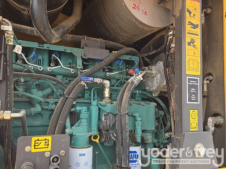 2008-volvo-g940-image-38