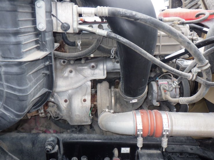 2017-freightliner-cascadia-125-image-22