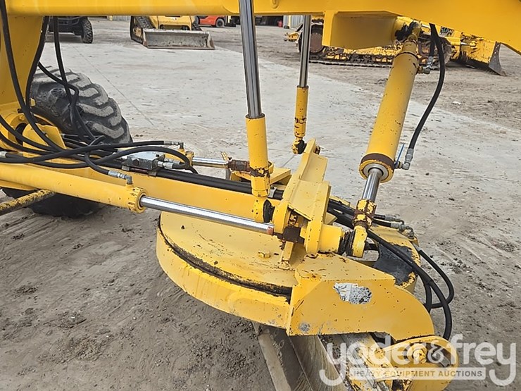 2004-volvo-g80-image-21