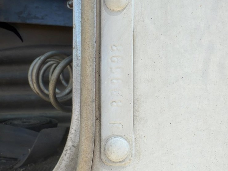 2000-kenworth-t800-image-34