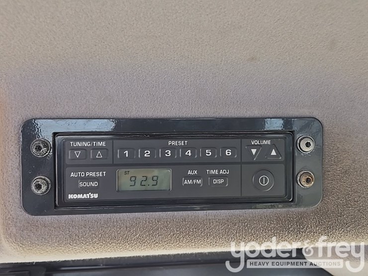 2019-komatsu-d65px-18-image-67