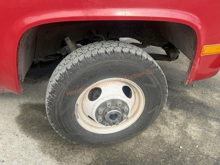 1990-chevrolet-3500-image-50