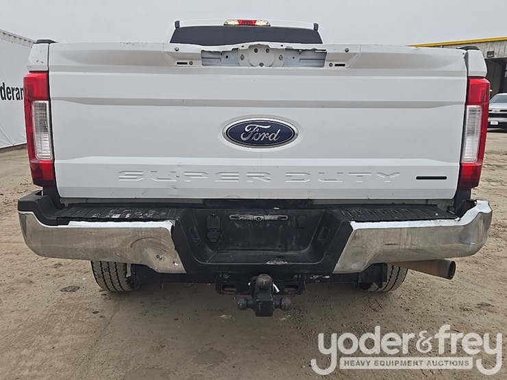 2017-ford-f250-image-25