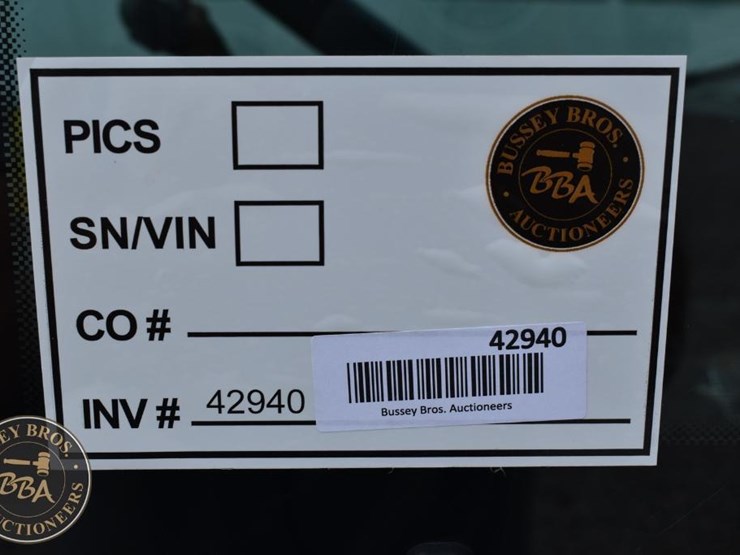 2023-jcb-270-image-39