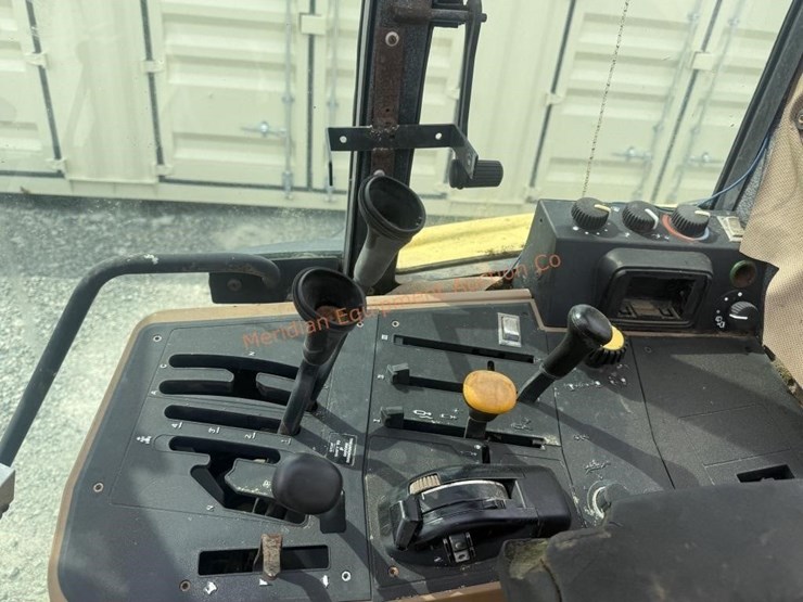 john-deere-6300-image-26