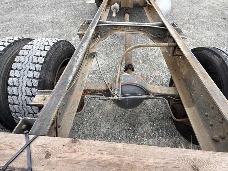 1985-ford-f600-image-33