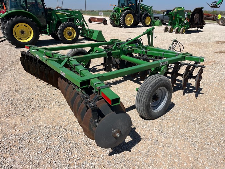 2019-frontier-dh1510-image-7