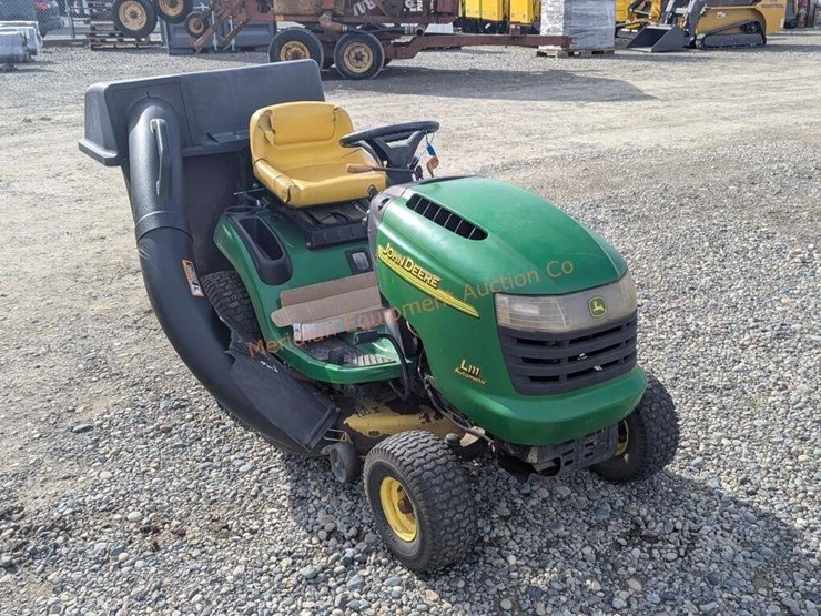 john-deere-l111-image-7