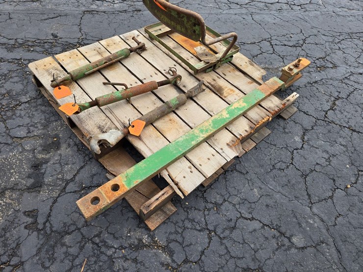 #1017-•-john-deere-3pt-arms-image-3