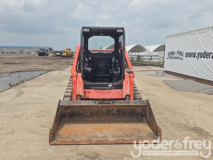 2021-kubota-svl65-2-image-8