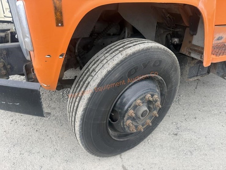 1988-ford-ln8000-image-10