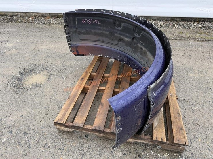 peterbilt-389-image-5