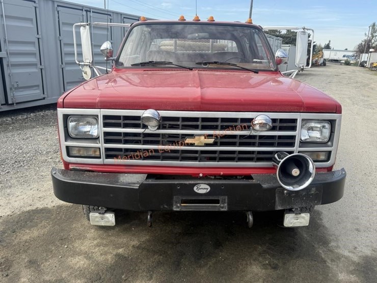 1990-chevrolet-3500-image-17
