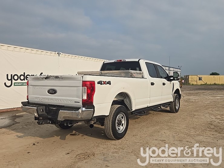 2017-ford-f250-image-5