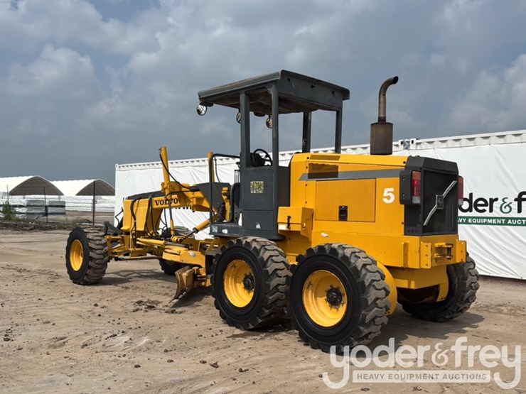 2004-volvo-g80-image-57