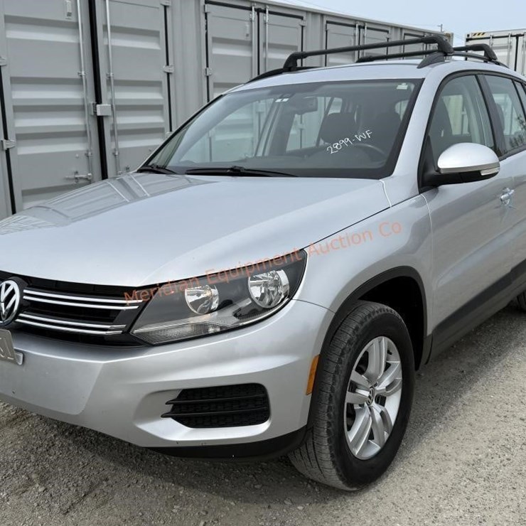 2016 VOLKSWAGEN TIGUAN