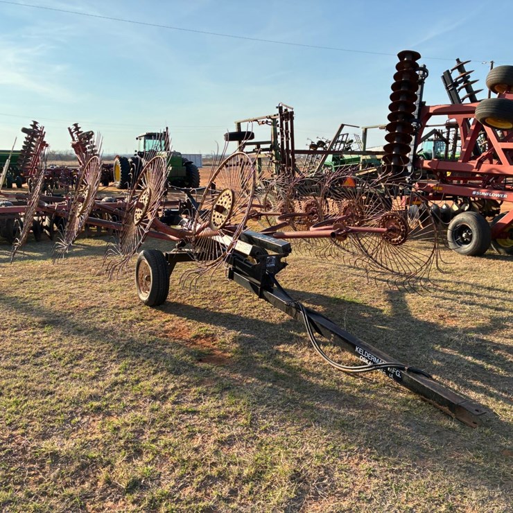 #T8430 • 8 Wheel Rake