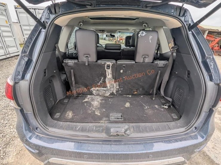 2014-nissan-pathfinder-image-34