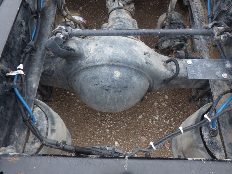 2017-freightliner-cascadia-125-image-9