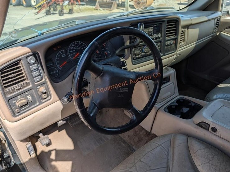 2001-gmc-yukon-slt-image-16