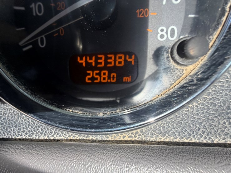 2020-peterbilt-367-image-17