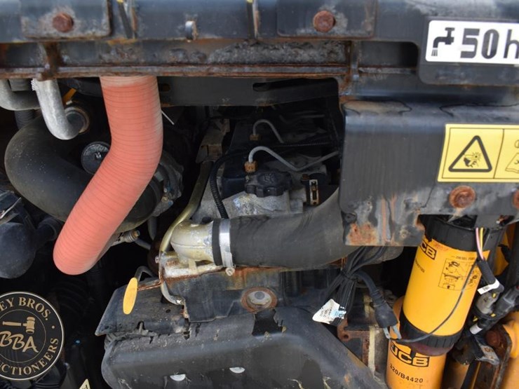 2023-jcb-270-image-27