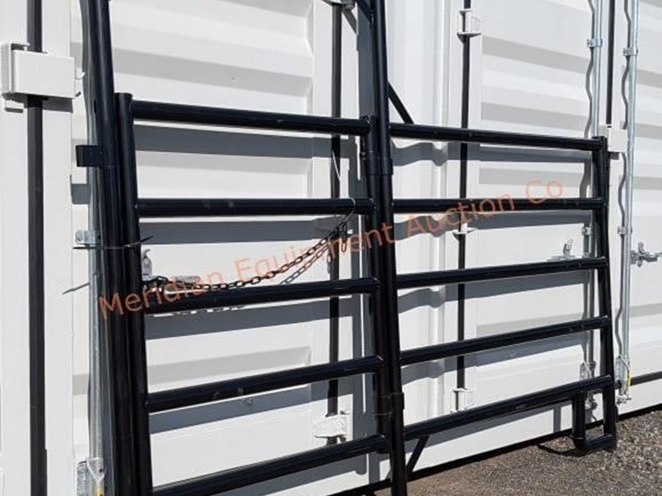 7'-x-9.5'-hd-panel-w/-gate-image-5