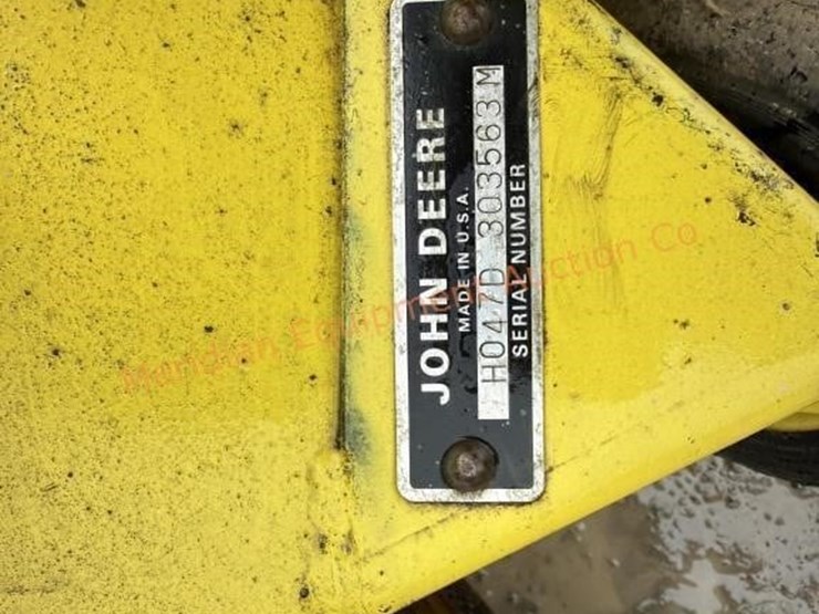 john-deere-212-image-11