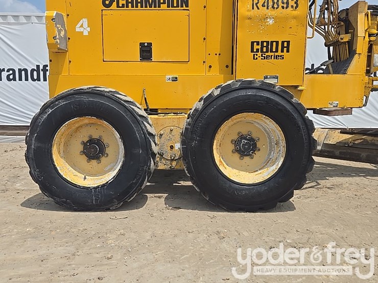 2000-champion-c80a-image-17