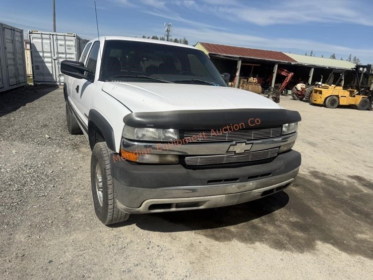 2001-chevrolet-silverado-2500-image-22