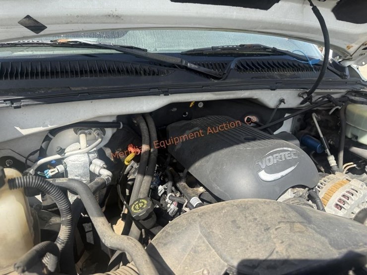 2001-chevrolet-silverado-2500-image-40