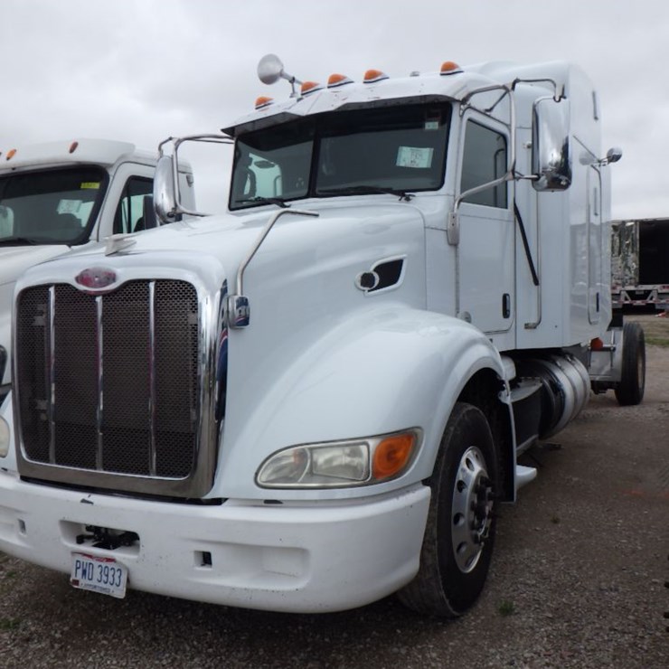 2014 PETERBILT 386
