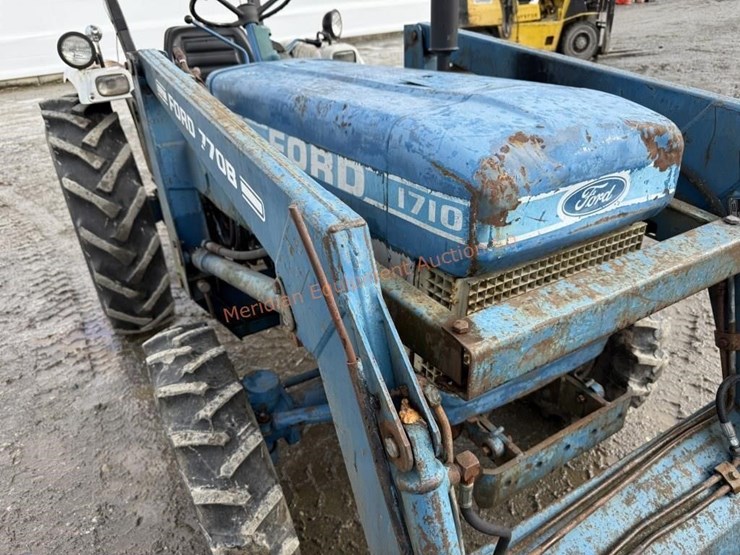 ford-1710-image-14