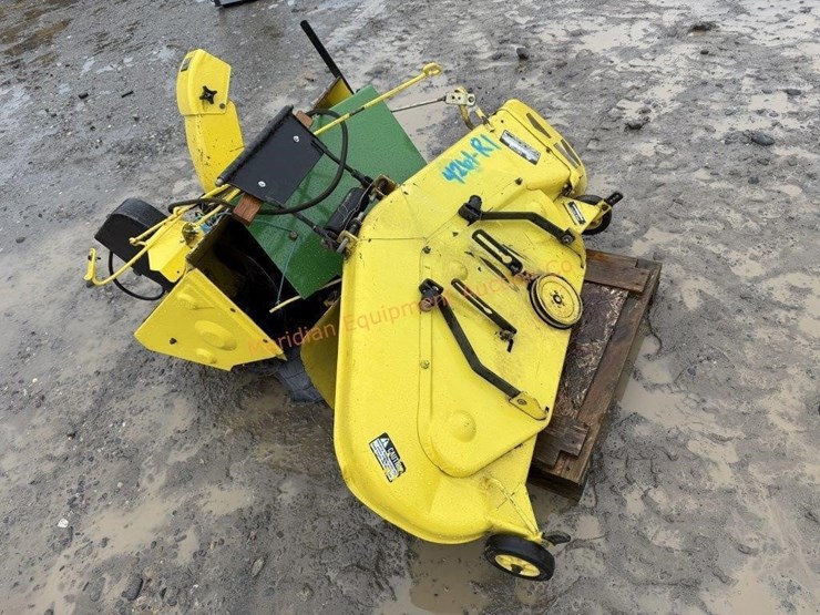 john-deere-212-image-3