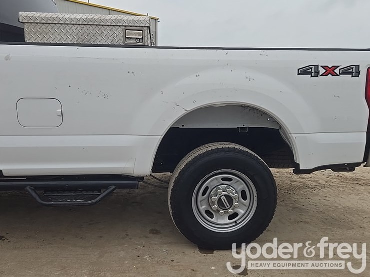 2017-ford-f250-image-28