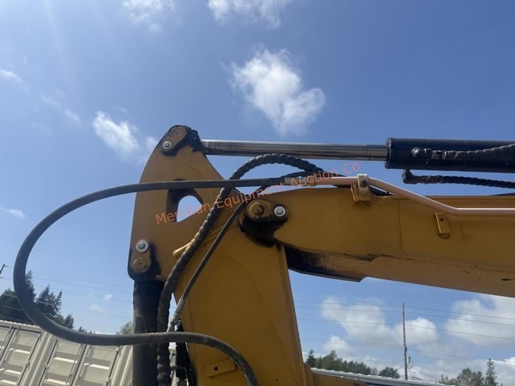 caterpillar-305e2-image-16