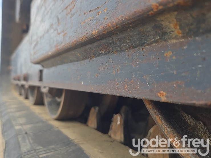 2021-kubota-svl65-2-image-19