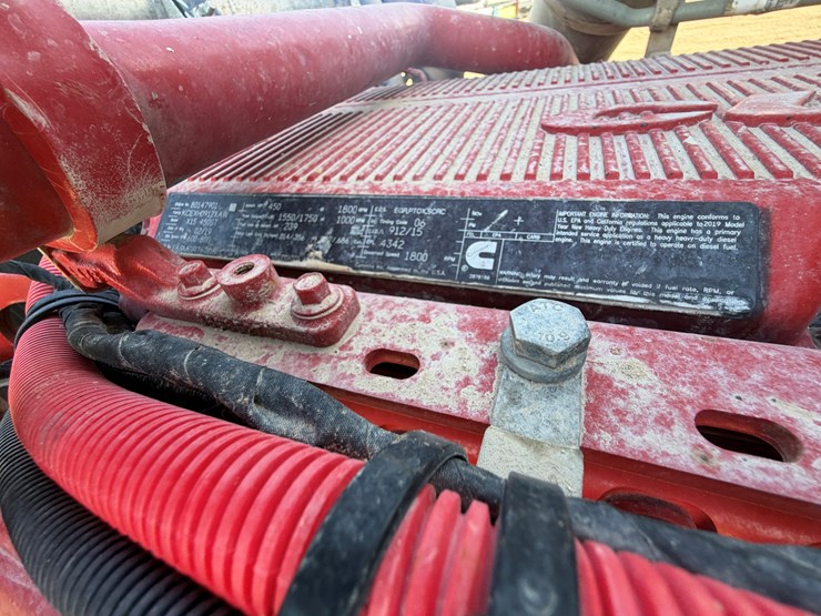 2020-peterbilt-367-image-14