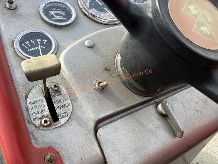 massey-ferguson-175-image-23