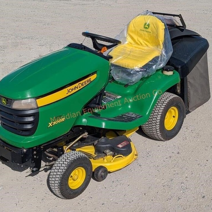 JOHN DEERE 300R