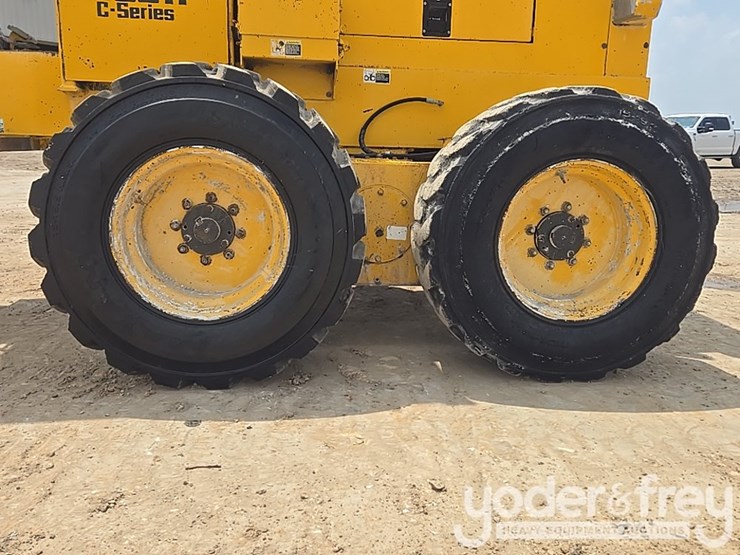 2000-champion-c80a-image-12